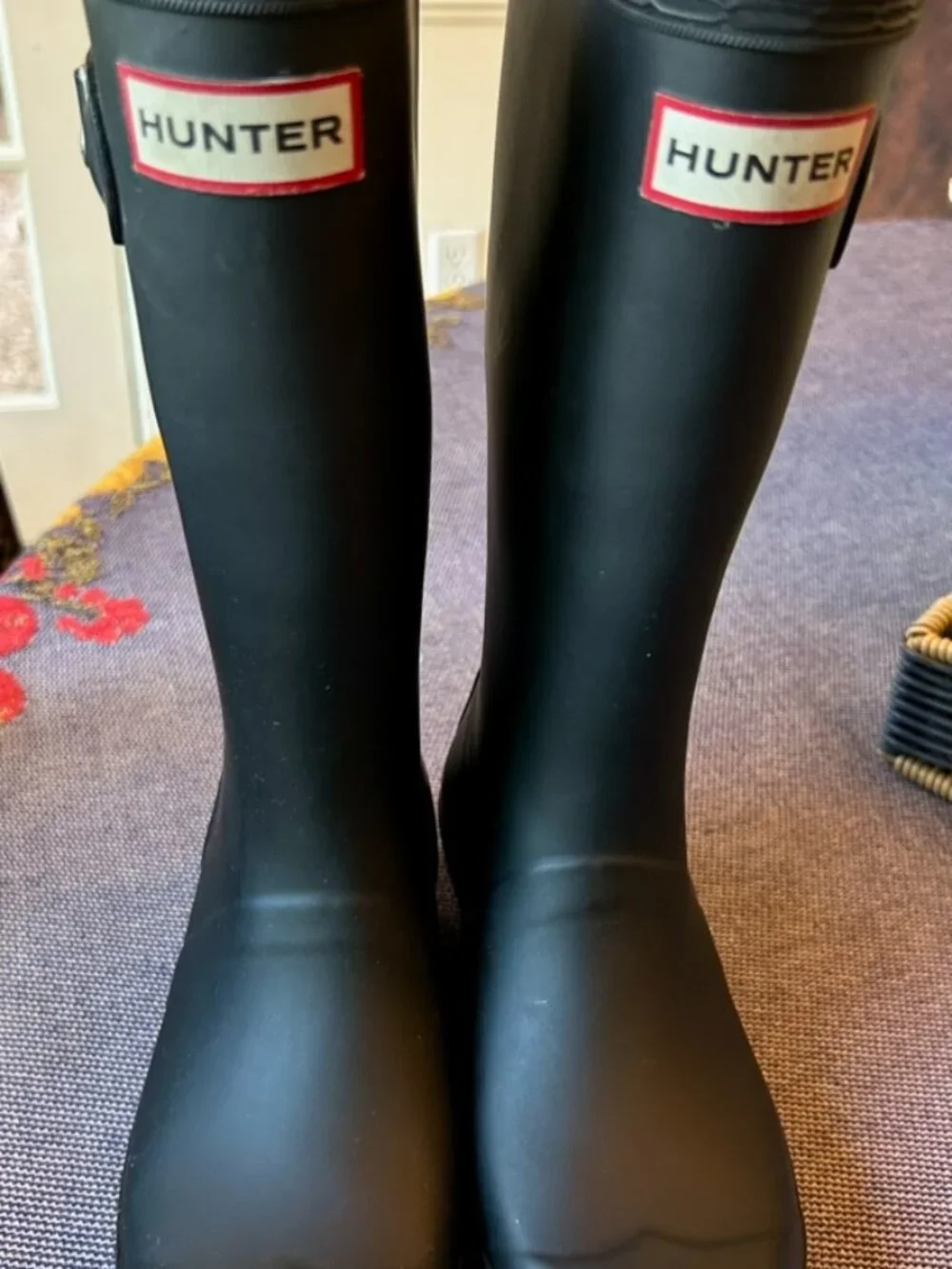 Hunter Black Tall Rain Boots - Size Youth 3 (Women’s 6)